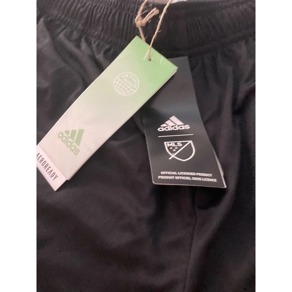 Mens Lg NWT Inter Miami CF adidas On-Field Training AEROREADY Half Pants - Black